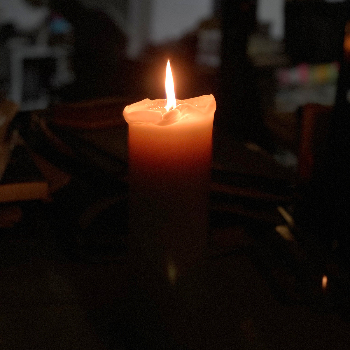 3 Days of Darkness 100 Pure Beeswax Candles Queen B